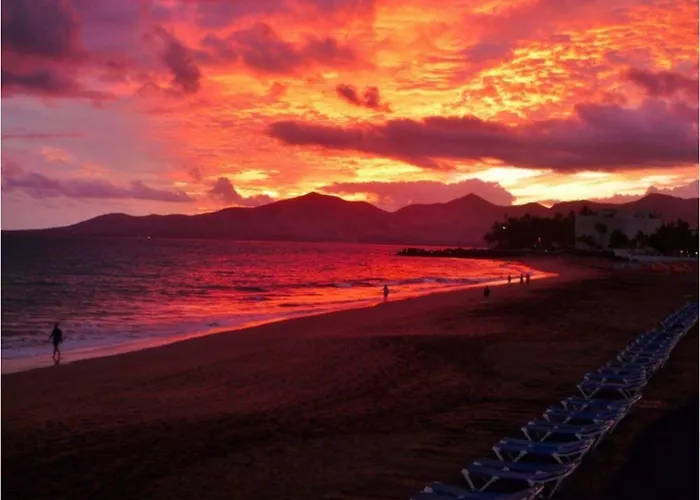 Sara En El Complejo Teguisol