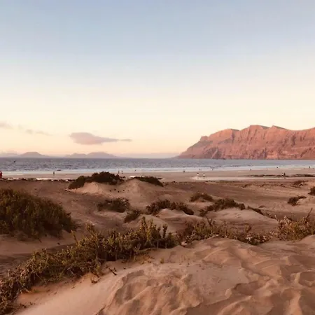 Sara En El Complejo Teguisol *